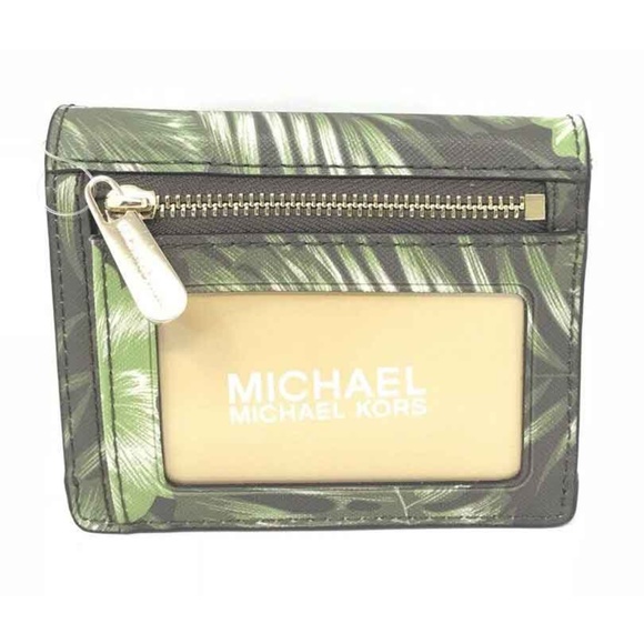 Michael Kors Jet Set Travel Palm Leaf Olive Wallet - Picture 2 of 5
